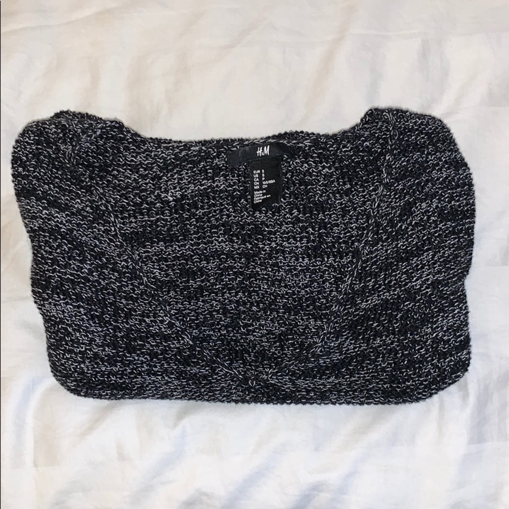Knitted B&W Sweater